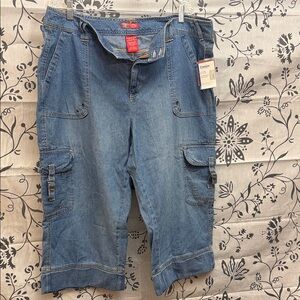 Faded Glory Blue Cargo Shorts for Women NWT